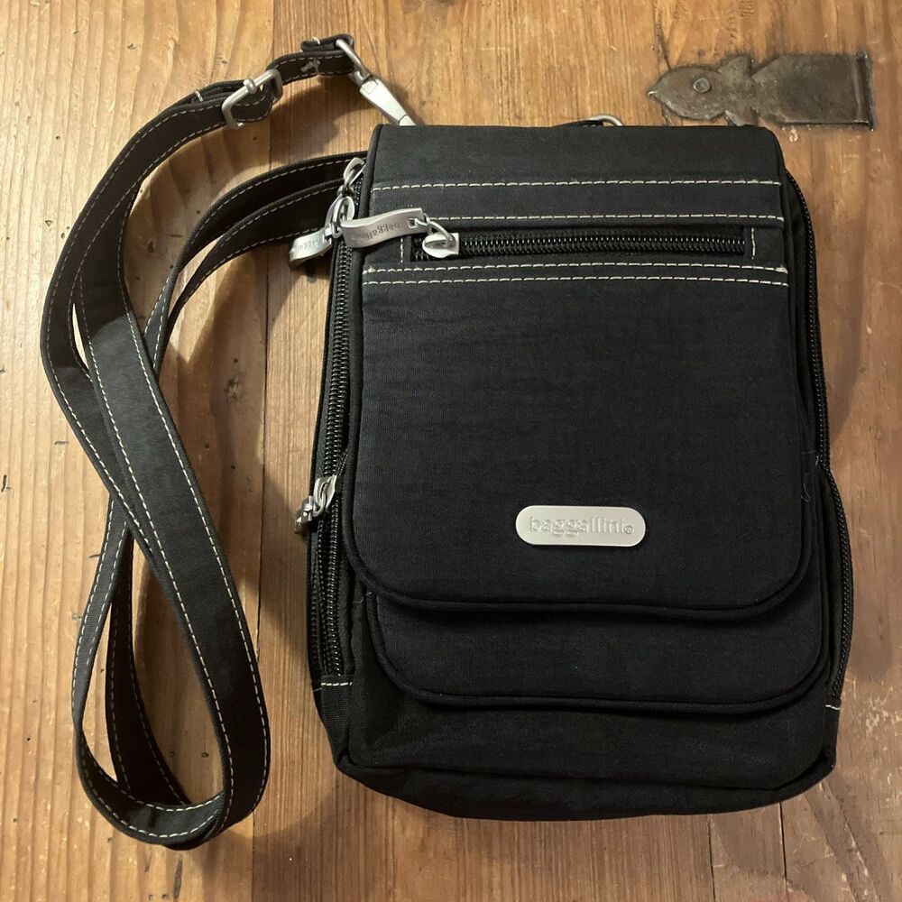 Baggallini Black Crossbody Travel Organizer Purse Bag Nylon